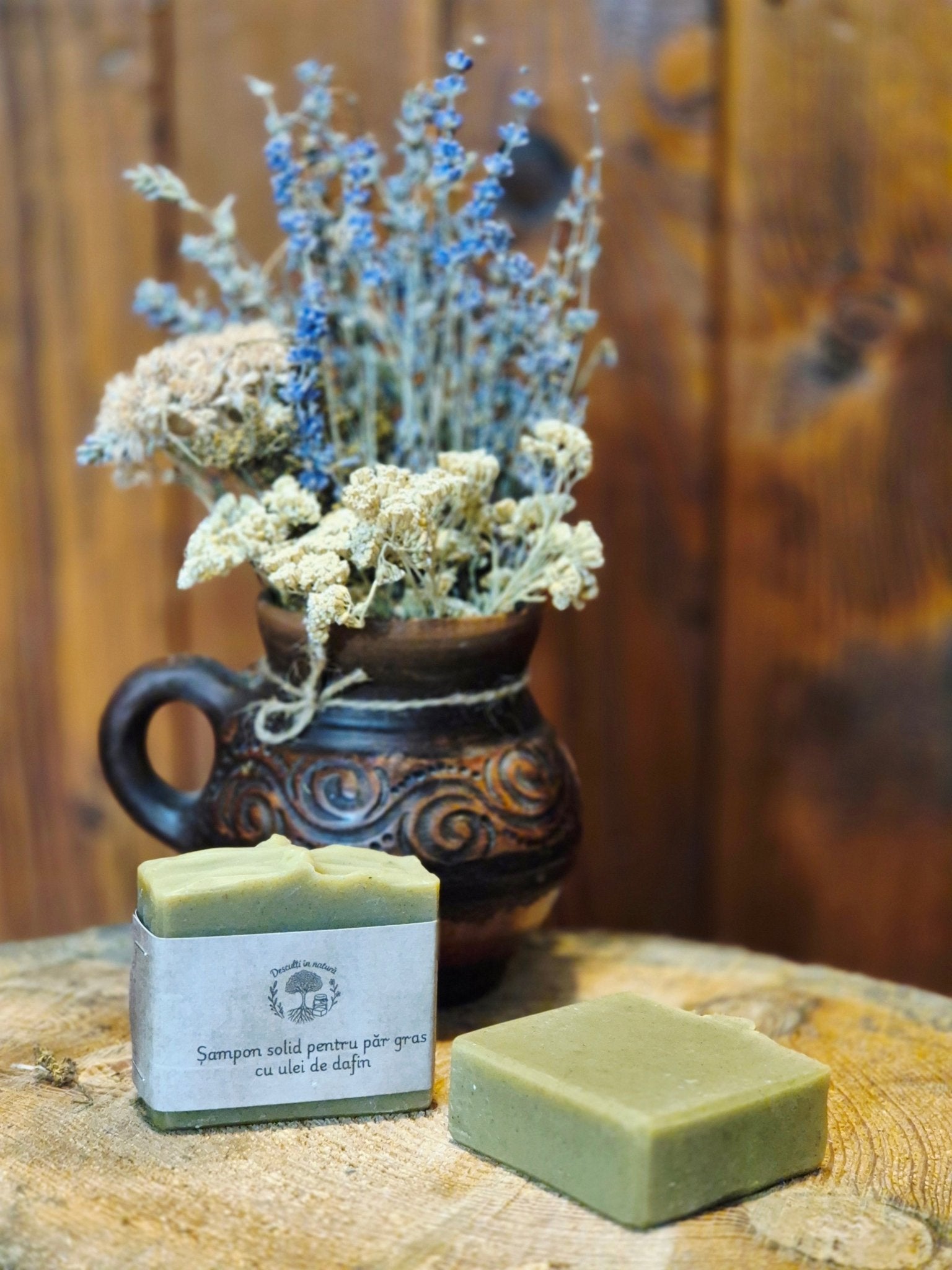 Șampon Natural Solid cu Ulei de Dafin - 👣 Desculți în Natură