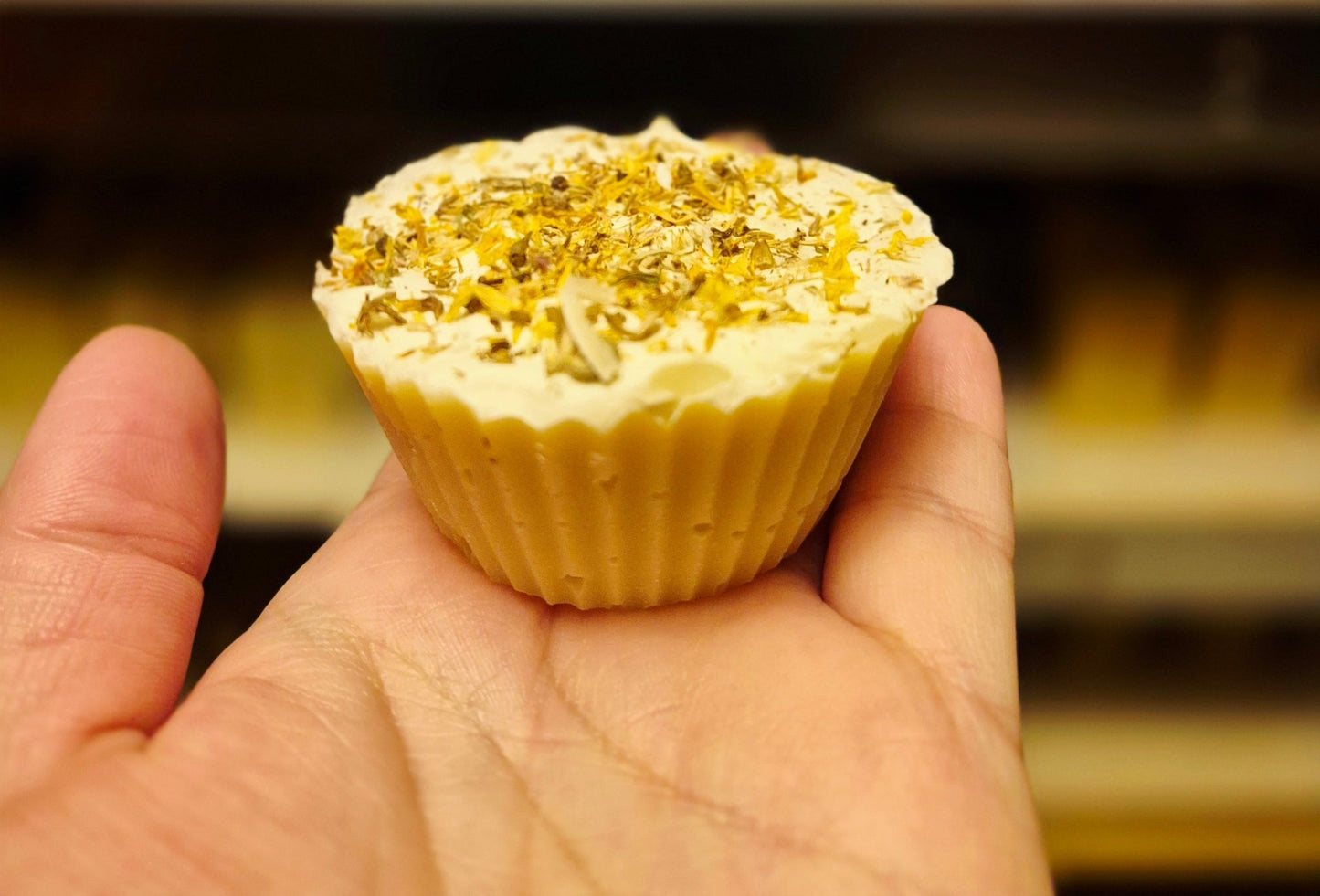 Săpunuri Delicate în Forme Modelate - 👣 Desculți în Natură