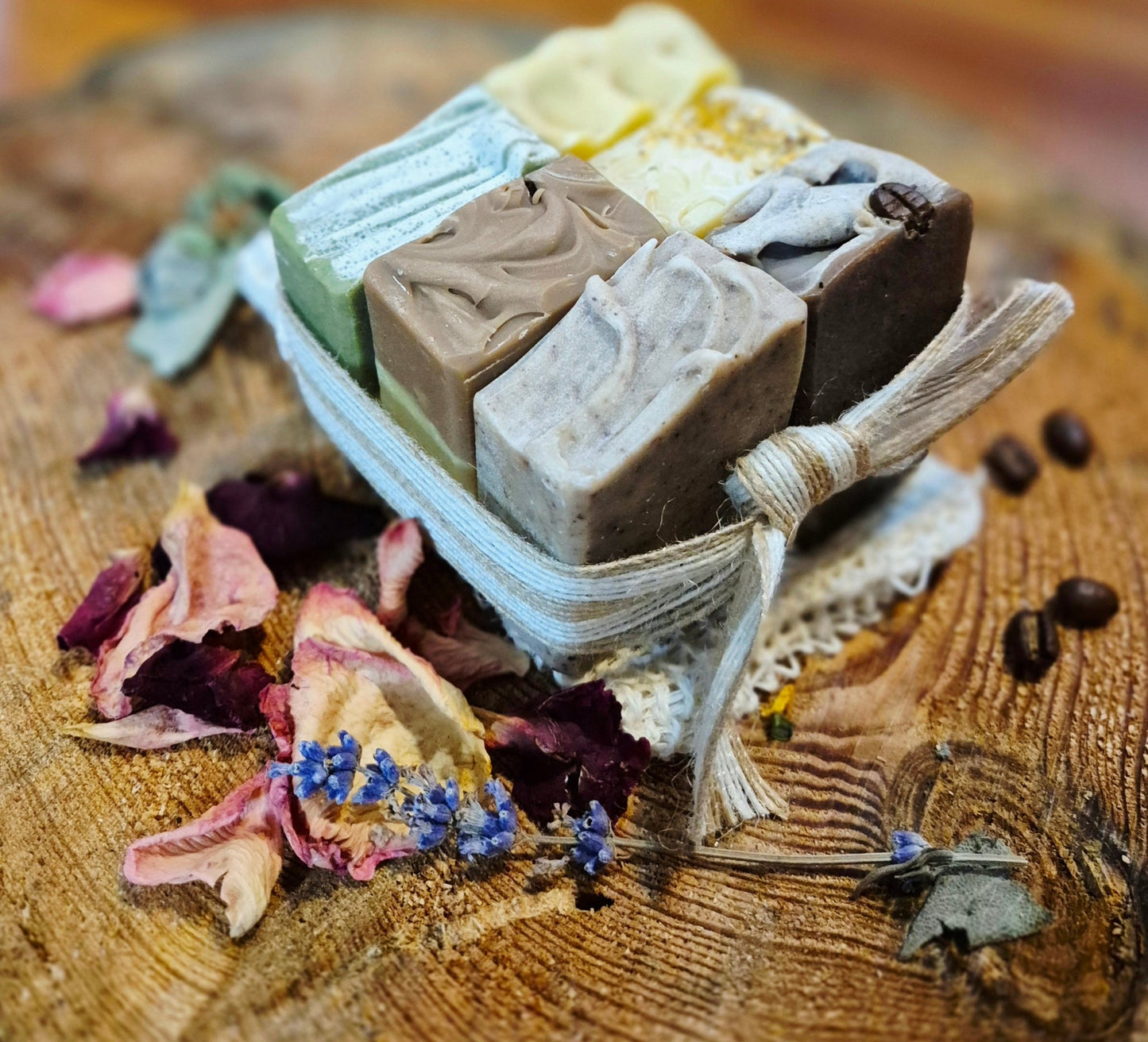 Set Mini Săpunuri Naturale - 👣 Desculți în Natură